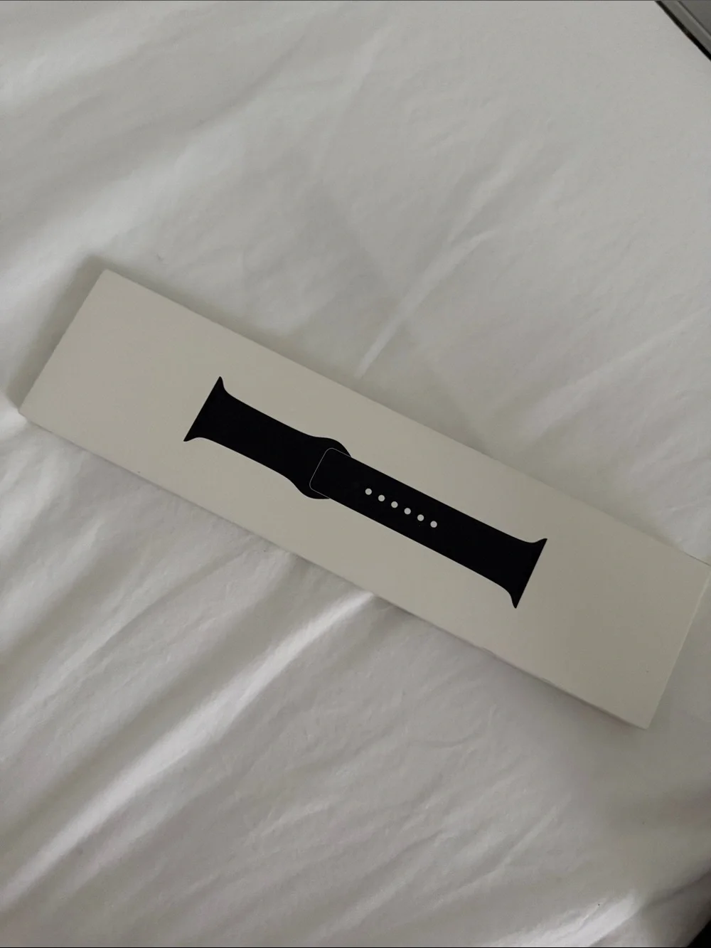 Apple Black Sport Band with White Box